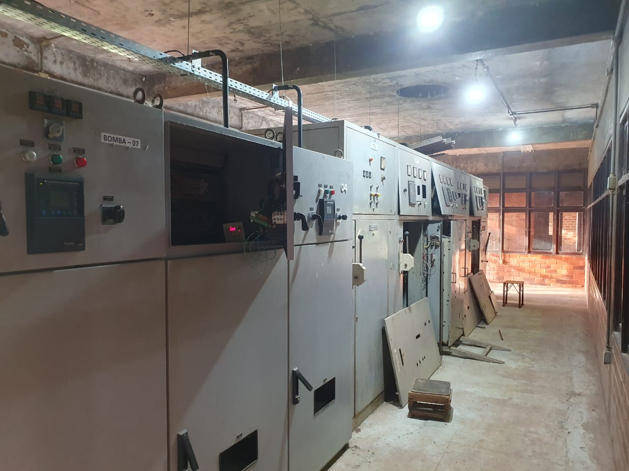 CAEMA — Telemetria e telecomando de água e esgoto 12 Sala elétrica inspecionada durante a manutenção da telemetria da CAEMA em 2024