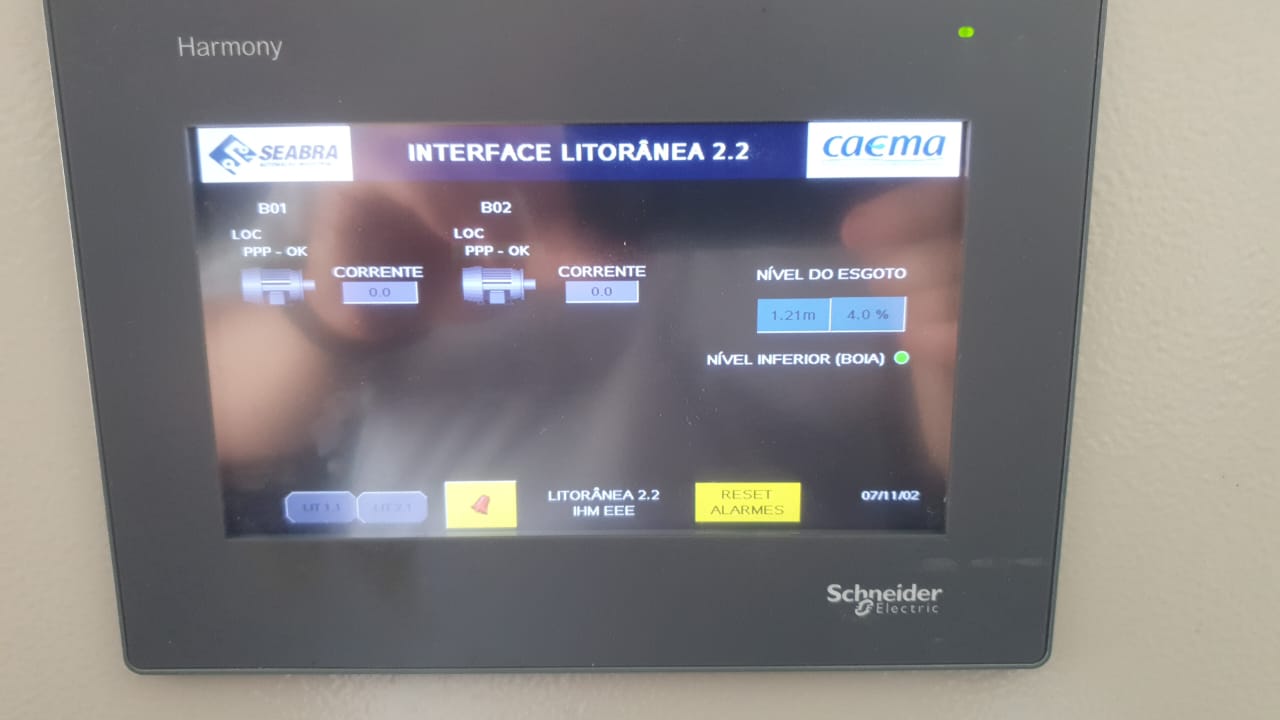 IHM Schneider Harmony da EEE Litorânea 2.2 com nível e estado das bombas