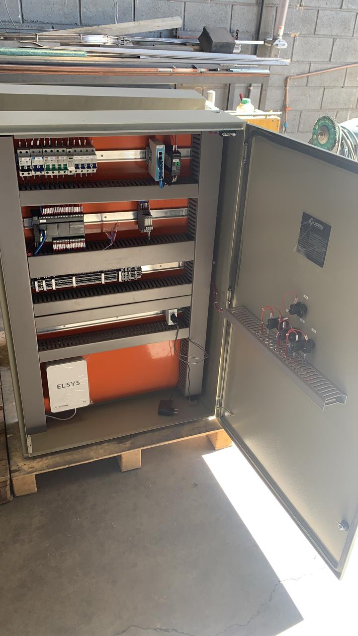 CAEMA — Telemetria e telecomando de água e esgoto 2 Painel de automação e comunicação da estação Rio da Prata