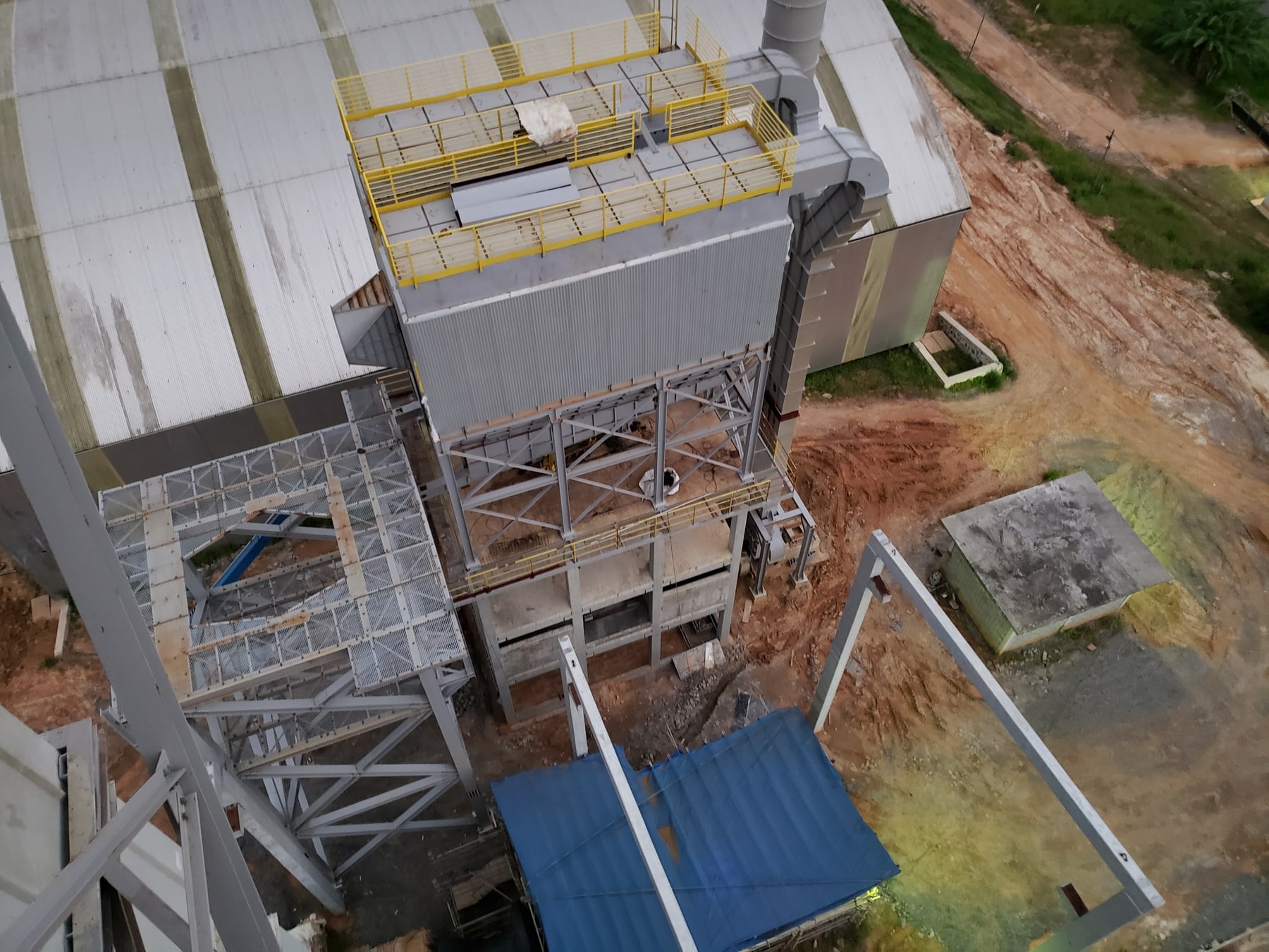 Valobras — painéis elétricos e automação da moagem de cimento 6 Vista superior do processo industrial da moagem de cimento